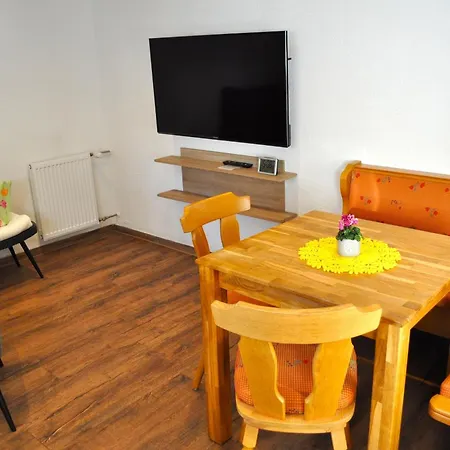 Baumgartner شقة *