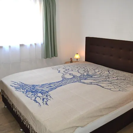 Baumgartner شقة *